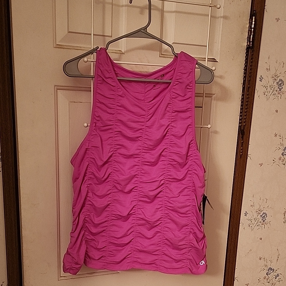 GapFit Pink Athletic Top NWT